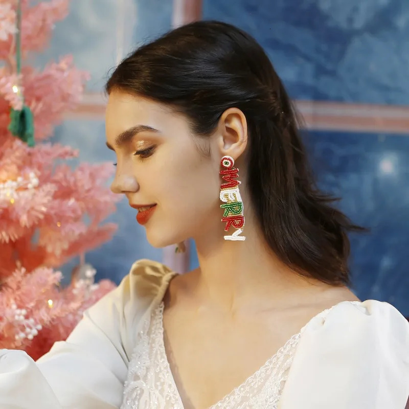 Autumn/Winter Colorful Letter Earrings Christmas Handmade Lightweight High Quality Bead Jewelry 241031