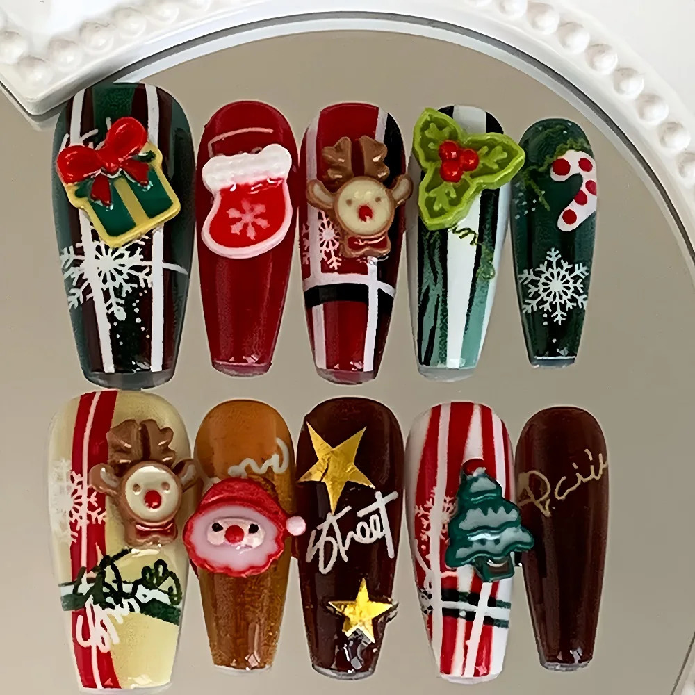 Christmas holiday nail press short square nail with holiday elements detachable Santa Claus and snowflake pattern control kit 241031