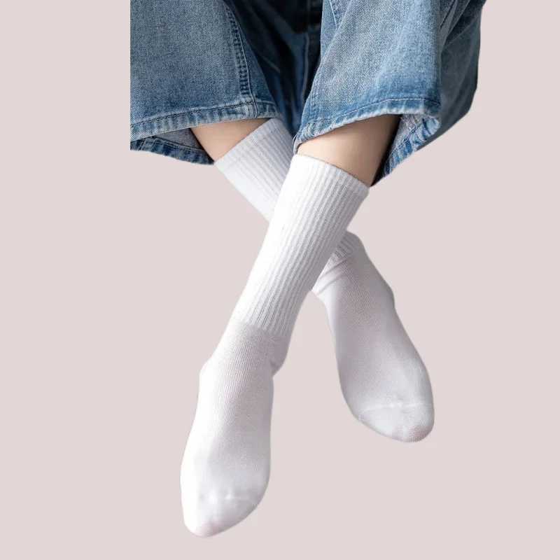 5/10 Pairs New Fashion High Quality Men Crew Middle Tube Streetwear Soft Breathable Cotton Mens Casual Sports LX241102