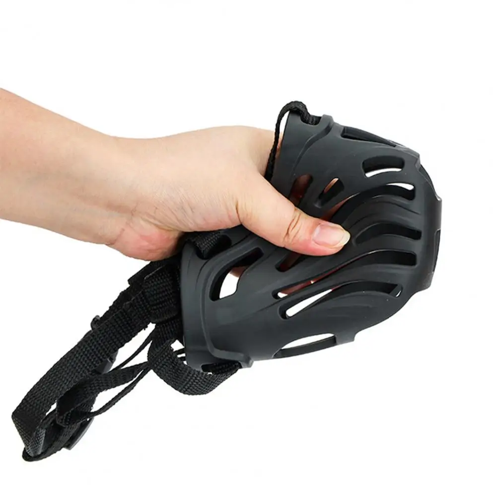 Silicone Dog Muzzle with Adjustable Strap Anti-Barking Pet Muzzle Anti-Licking Muzzle for Medium Large Dogs Pet Supplies