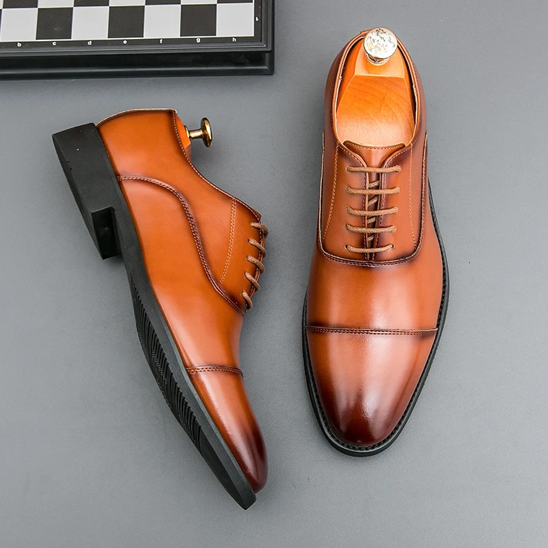 Classic Italian style mens derby formal shoes professional office leather shoes pointe toe handmade business wedding dress mens 241031
