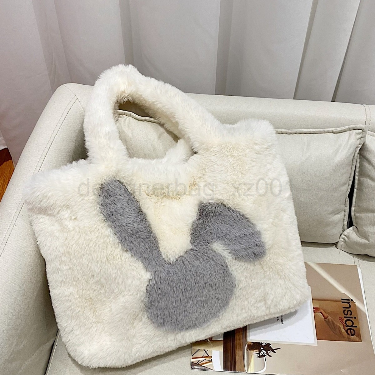 Fashion Classic Bag Designer 10a Top Woman Handbagevening Bags New Hairy with Cute Rabbit Pattern Large Capacity Plush Tote Celebrity Casual Shoulder