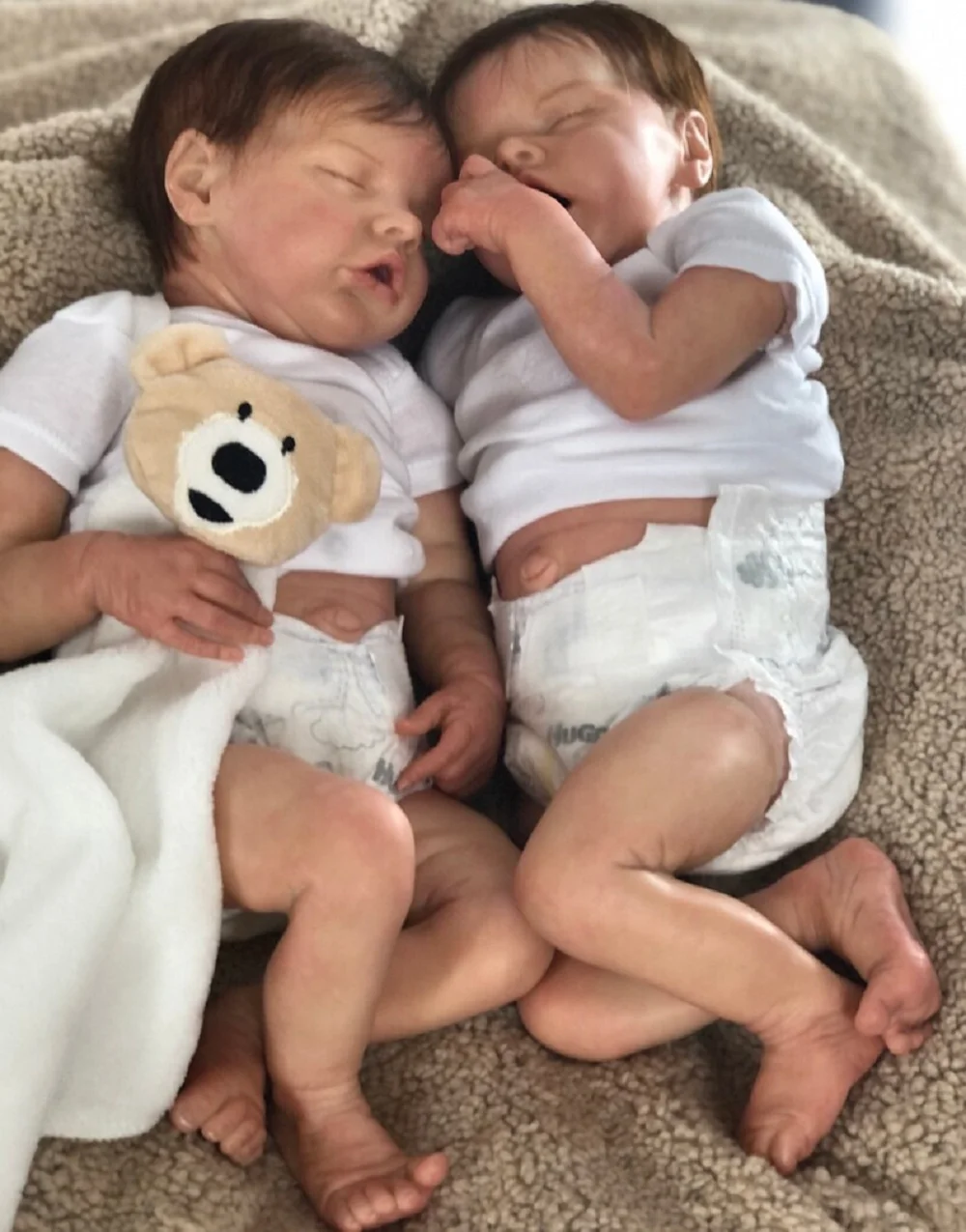 Lifelike Full Silicone Vinyl Twins Reborn Baby Girl Doll with Rooted Hair, 3D Painted Skin, Handmade, 42cm dh5727163