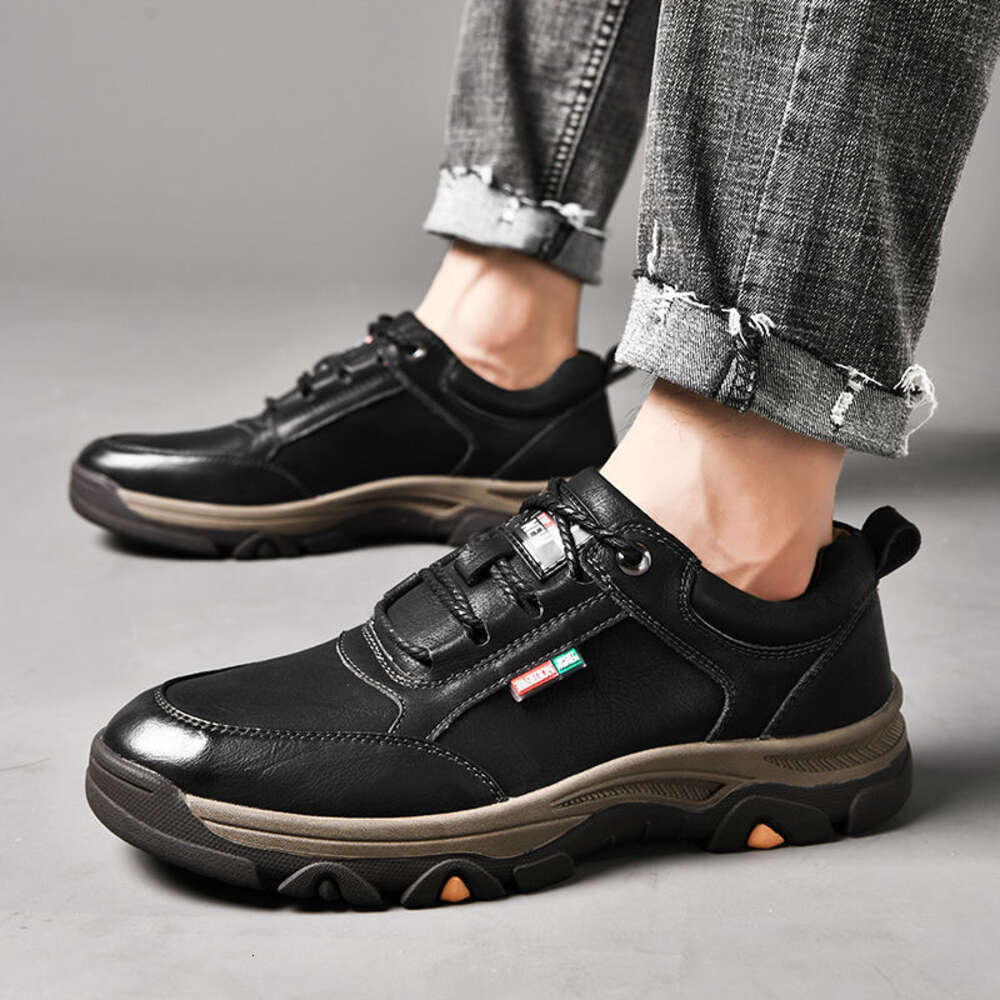 Men's new autumn mountaineering breathable style trendy fashion leather casual sports shoes, and board shoes