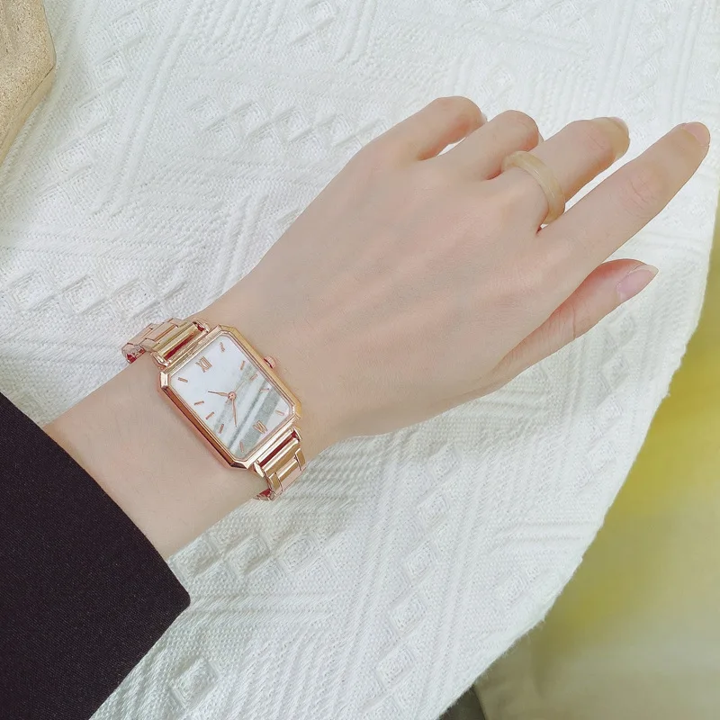 Light Luxury Small Green Watches Rose Gold Steel Band Watch Fashionable Minimalist Alloy Men's and Women's Quartz Wristwatches