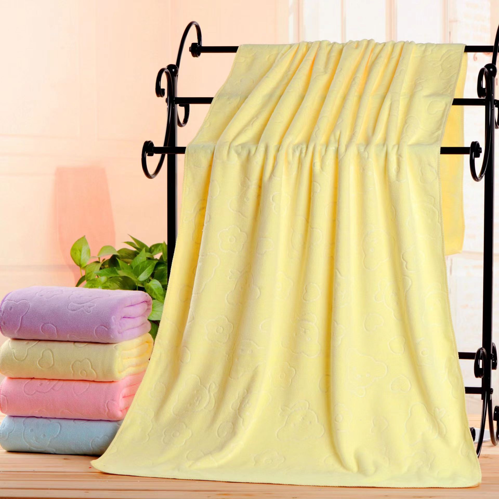 Fashion Soft Cartoon 30*60cm 35*75cm Pets Dog Cat Puppy Super Absorbent Towel Dry Hair Ake A Shower and Wipe Body Dog Supplies