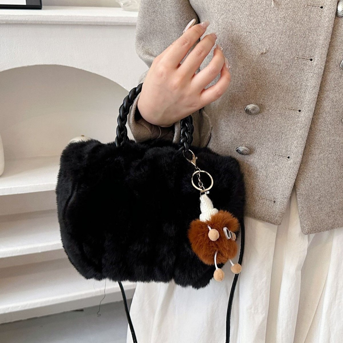 Bag Designer Fashion Classic 10a Top Woman Handbagevening Bags New Versatile Autumn/winter Cute Plush High End