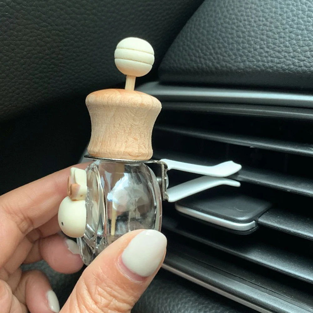 Car Air Freshener Empty Glass Auto Perfume Diffuser Bottle For Essential Oils Perfume bottle for car Air Vent Aromatherapy