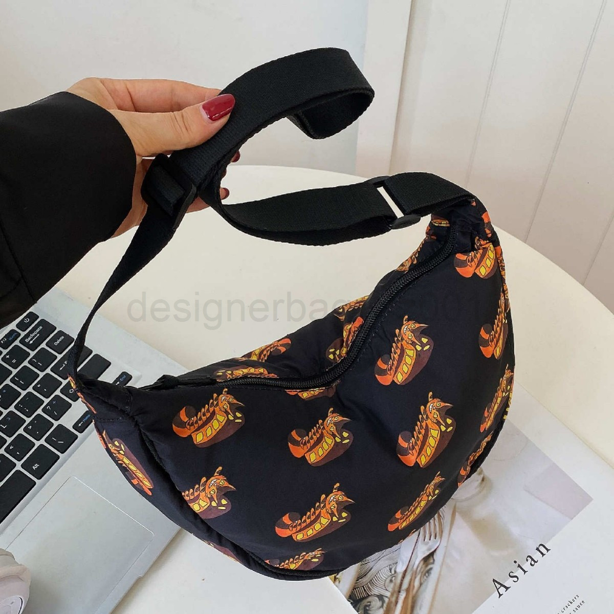 Classic Designer Bag Fashion 10a Top Woman Handbagevening Bags New Autumn and Winter Nylon Fabric Dumpling Famous Printed Single Shoulder Womens Versa