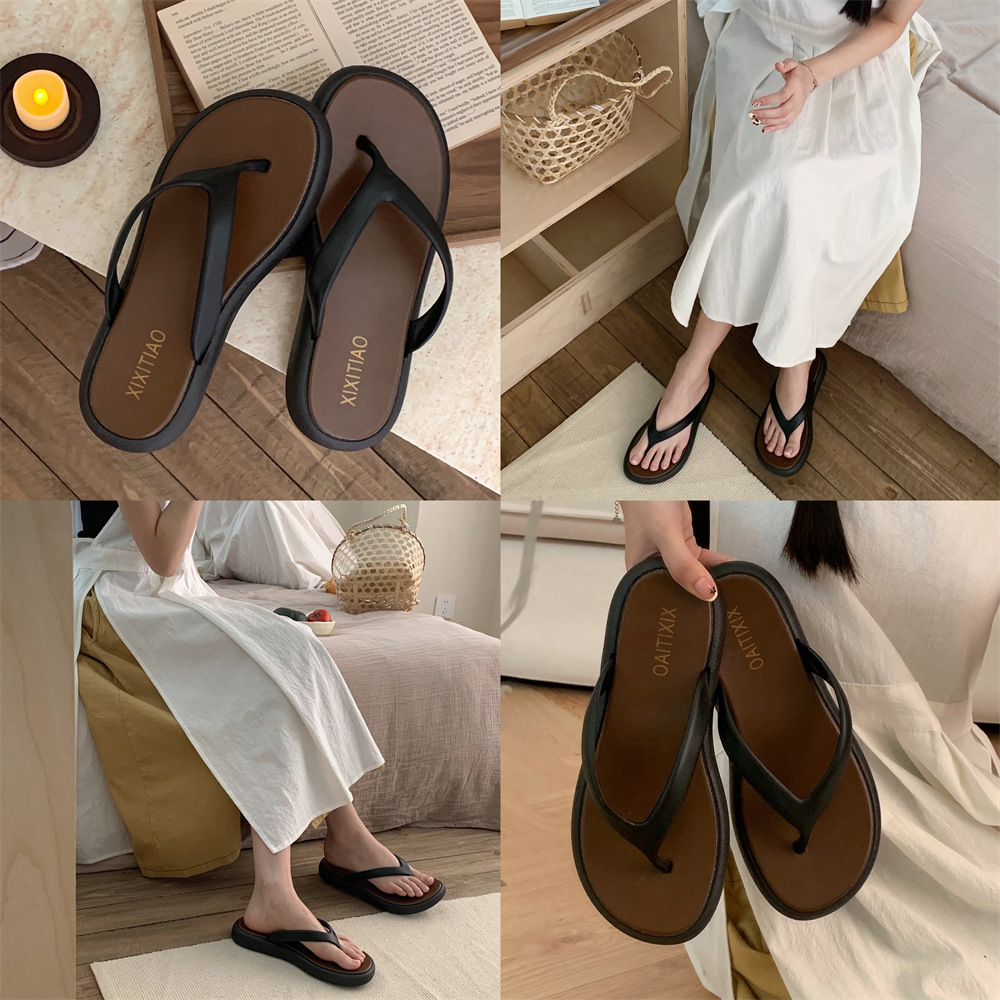 2024 Summer slippers Bathroom deck non-slip women's simple color matching family flip-flops Beach women's slippers Slipper slide indoor outd