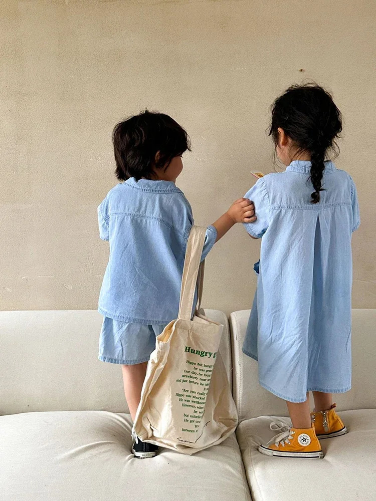 Cute Childrens Denim Suit 2024 Summer Korean Fashion Loose Short Sleeves Tops Shorts 2pcs Toddler Cotton Tees Suit Solid Color 240323