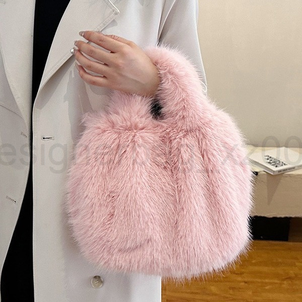 Fashion Classic Bag Designer 10a Top Woman Handbagevening Bags Handbag for Women New Plush Solid Color Simple and Trendy Stylish the Fur Exudes a Casu