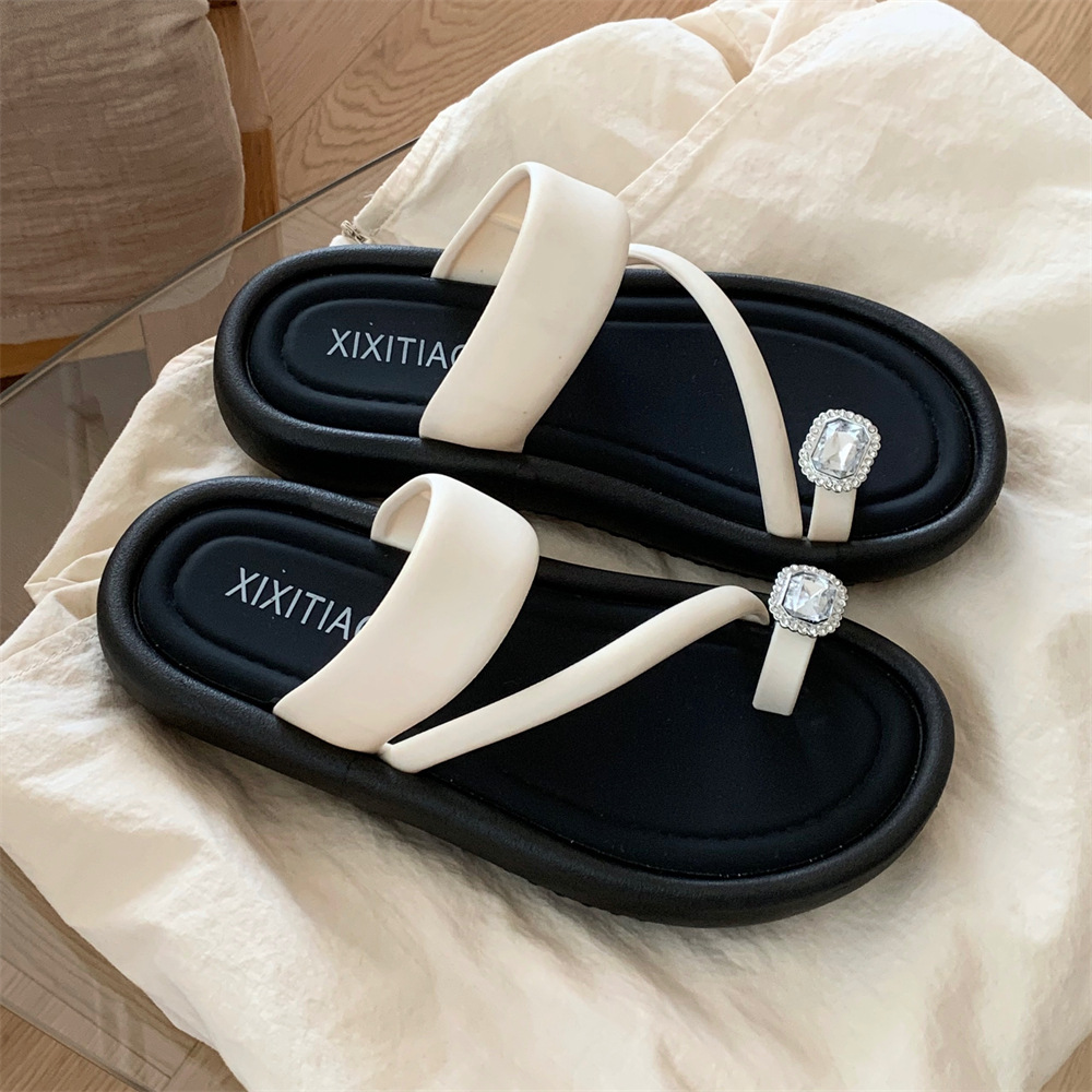 Summer slippers Bathroom deck non-slip women's simple color matching family flip-flops Beach women's slippers Slipper slide indoor outdoor