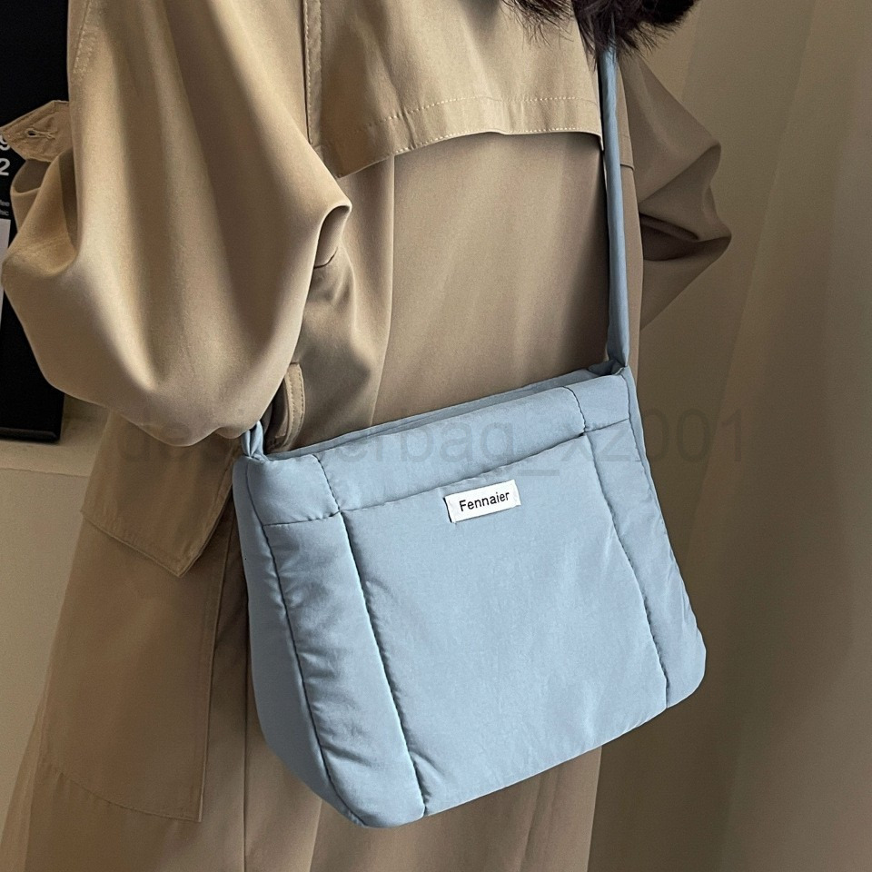 Bag Designer Fashion Classic 10a Top Woman Handbagevening Bags Lightweight Cotton Clothing Regular Crossbody Female Student Class Shoulder Mens and Wo