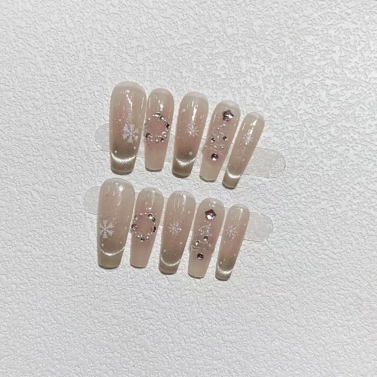 Exploring Snowflake Christmas Cat Eye Weaving Nail Art Patch Handmade Fake Nail Art Patch Wearable Nail Patch 241031