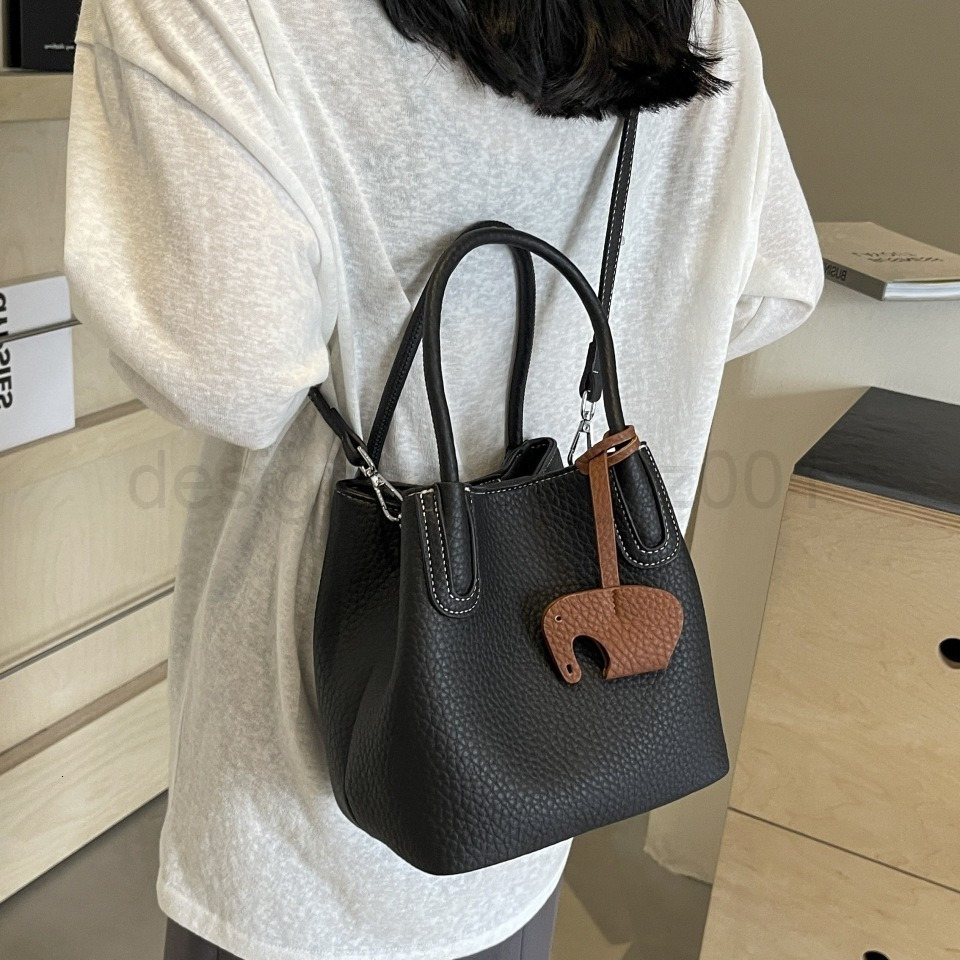 Bag Designer Fashion Classic 10a Top Woman Handbagevening Bags Texture and Western Style Small for Women Autumn New Versatile Crossbody Fashionable Wo