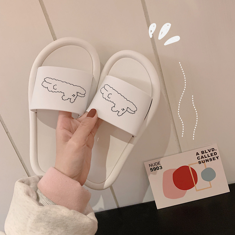 2024 New Slippers for Ladies Summer Shoes Cute cute cartoon slippers for indoor street sandals for girls Beach shower slide