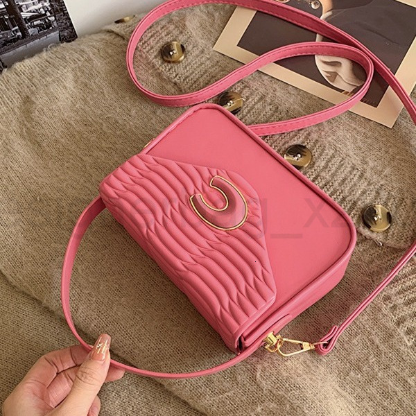 Bag Designer Fashion Classic 10a Top Woman Handbagevening Bags Winter New Fashionable Womens Versatile Small Square Single Shoulder Crossbody