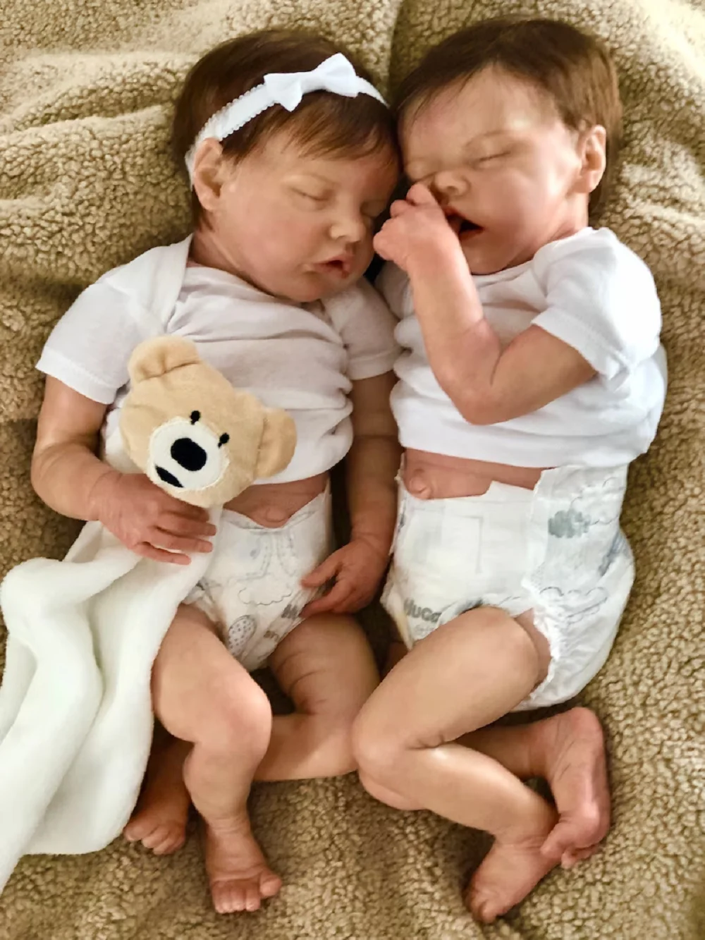 Lifelike Full Silicone Vinyl Twins Reborn Baby Girl Doll with Rooted Hair, 3D Painted Skin, Handmade, 42cm dh5727163