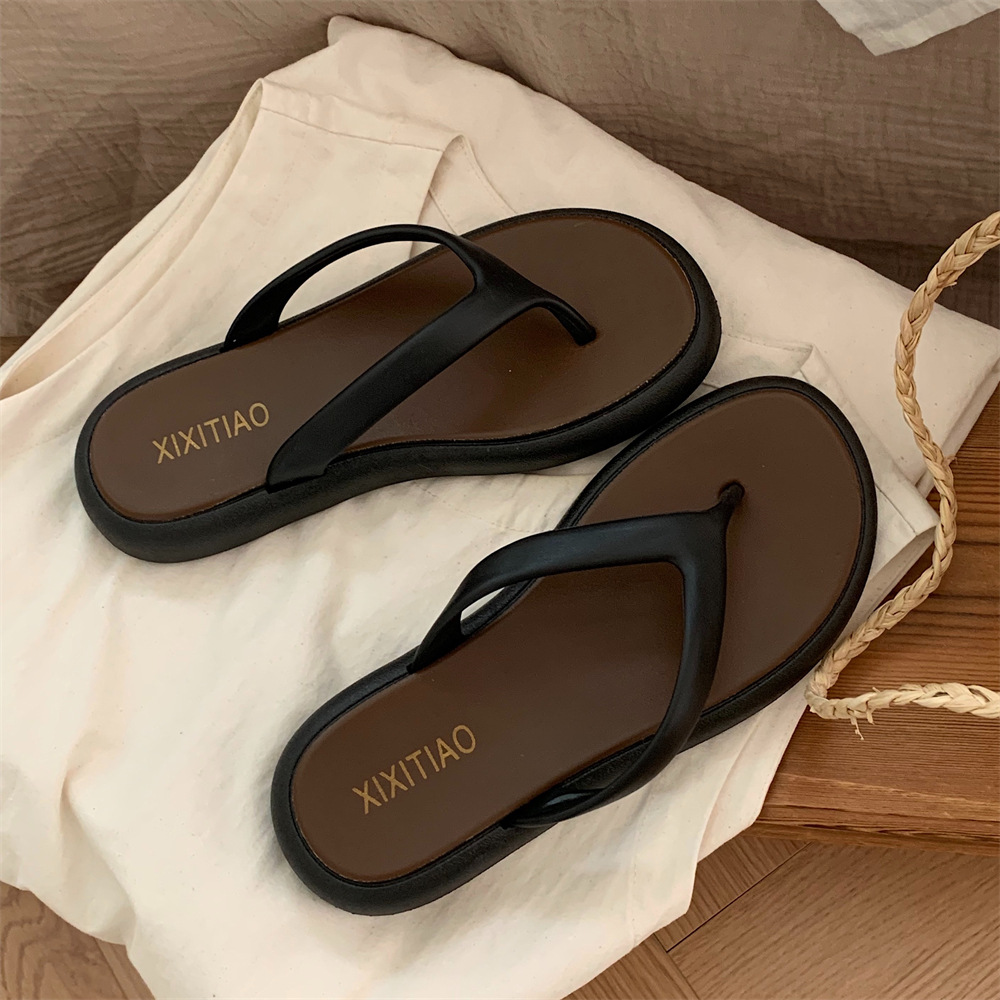 2024 Summer slippers Bathroom deck non-slip women's simple color matching family flip-flops Beach women's slippers Slipper slide indoor outd