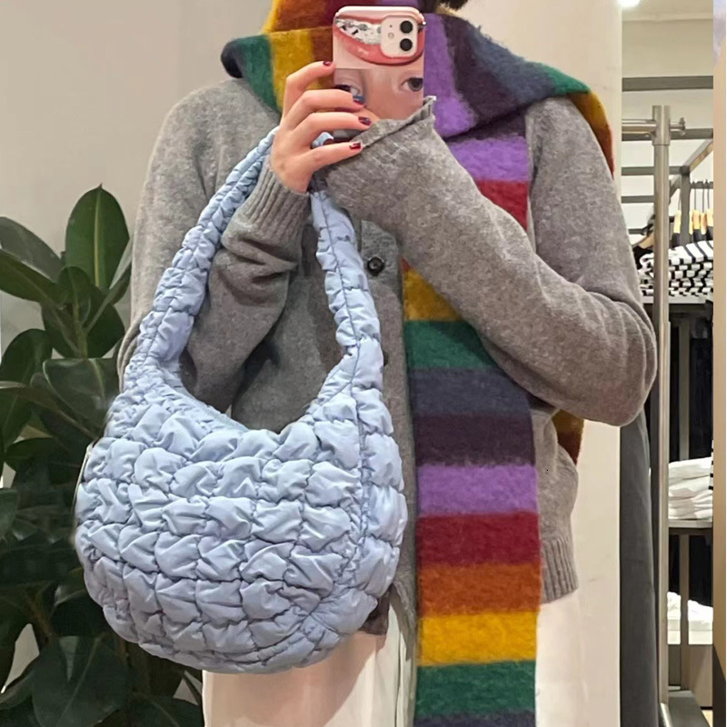 Fashion New Designer Korean Bubble Pleated Cloud Shoulder Candy Color Underarm Bag Autumn And Winter Women's Shoulder Bag