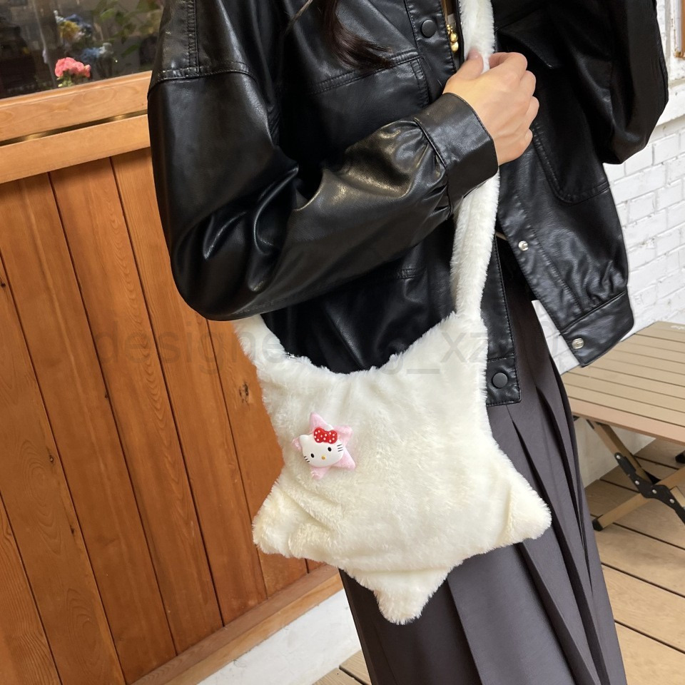 Fashion Classic Bag Designer 10a Top Woman Handbagevening Bags Autumn and Winter Fashionable Plush Cute Five Pointed Star Shaped
