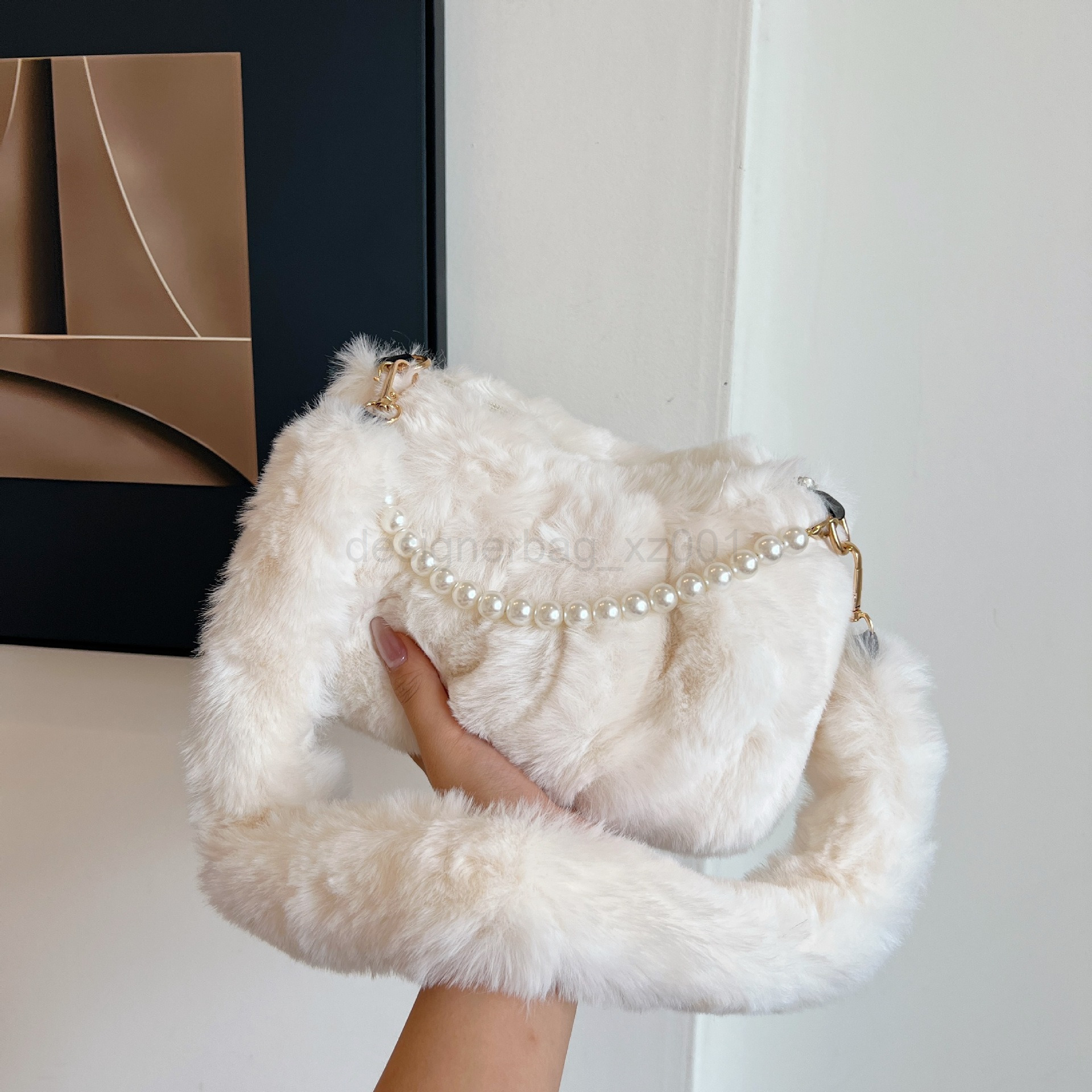 Fashion Classic Bag Designer 10a Top Woman Handbagevening Bags Plush Velvet for Women Large Capacity New Autumn and Winter Shoulder Crossbody Highend 