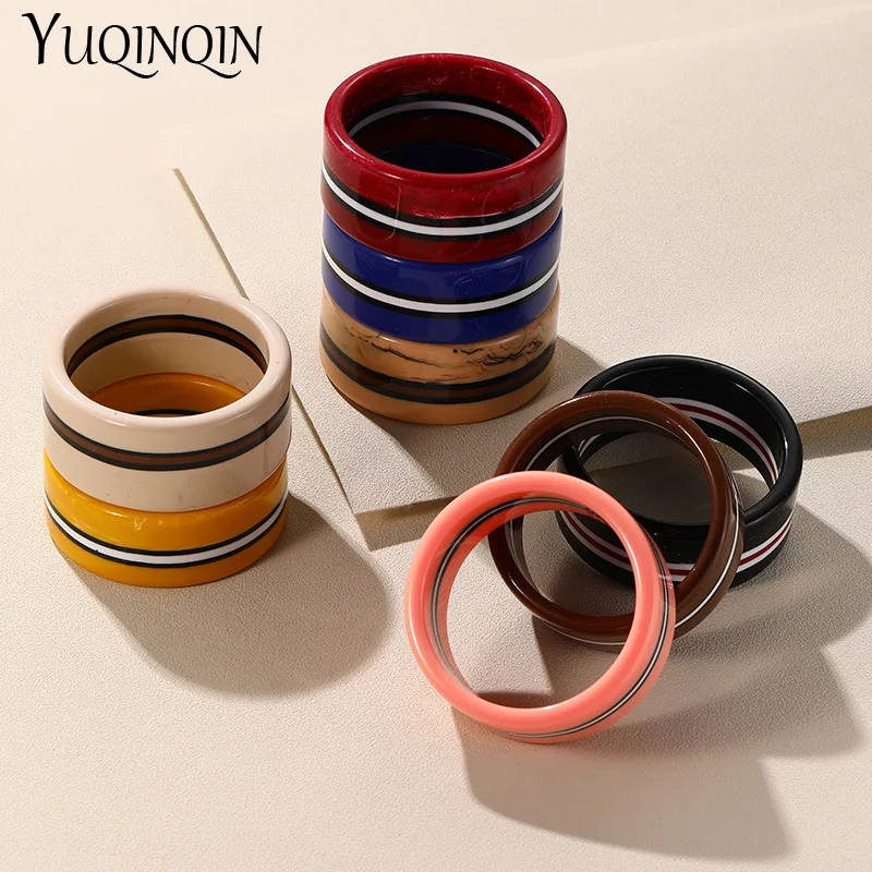 Vintage Geometric Resin Bracelets For Women Elegant Wide Bangles Bracelets Femmes Summer Party Travel Hand Jewelry Stripe Gifts