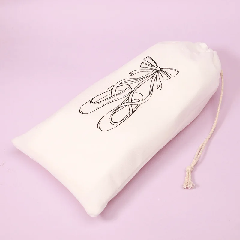 Ruoru Drawstring Ballet Bag White Color dance Bag for Girls Ballerina Pointe Shoes Bags Ballet Dance Accessories