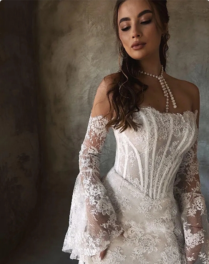 Strapless Beach Lace Mermaid Wedding Dresses Side Split Corset Bohemian Bridal Gown With Detachable Long Sleeves Ivory With Champagne Vestido De Novia