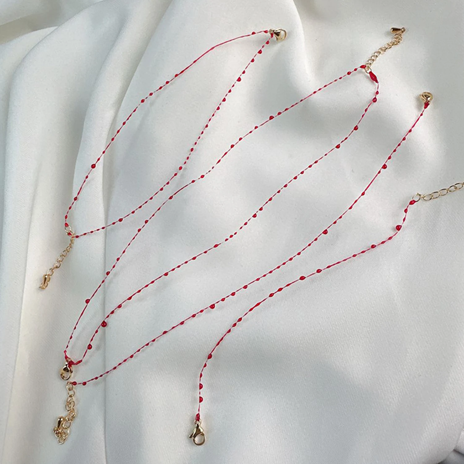 Punk Gothic Thin Blood Drop Bracelets Necklace for Women Girls Personality Short Necklace Cosplay Jewelry Halloween Decoration