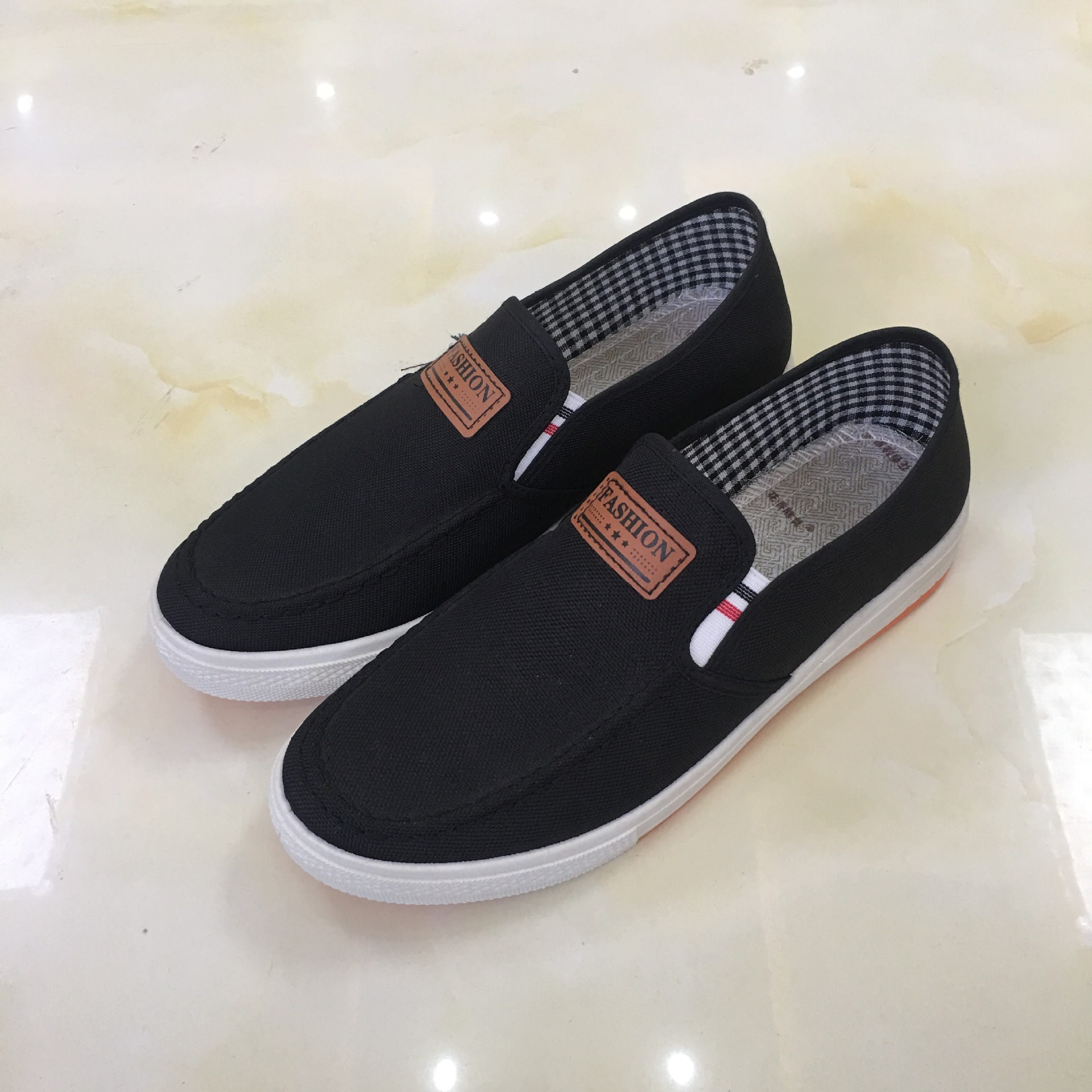 Men Casual Shoes on Canvas Loafers Comfortable Walking Flats for Man Dude Non Slip Soft Moccasins Sneakers Summer 3e9cf