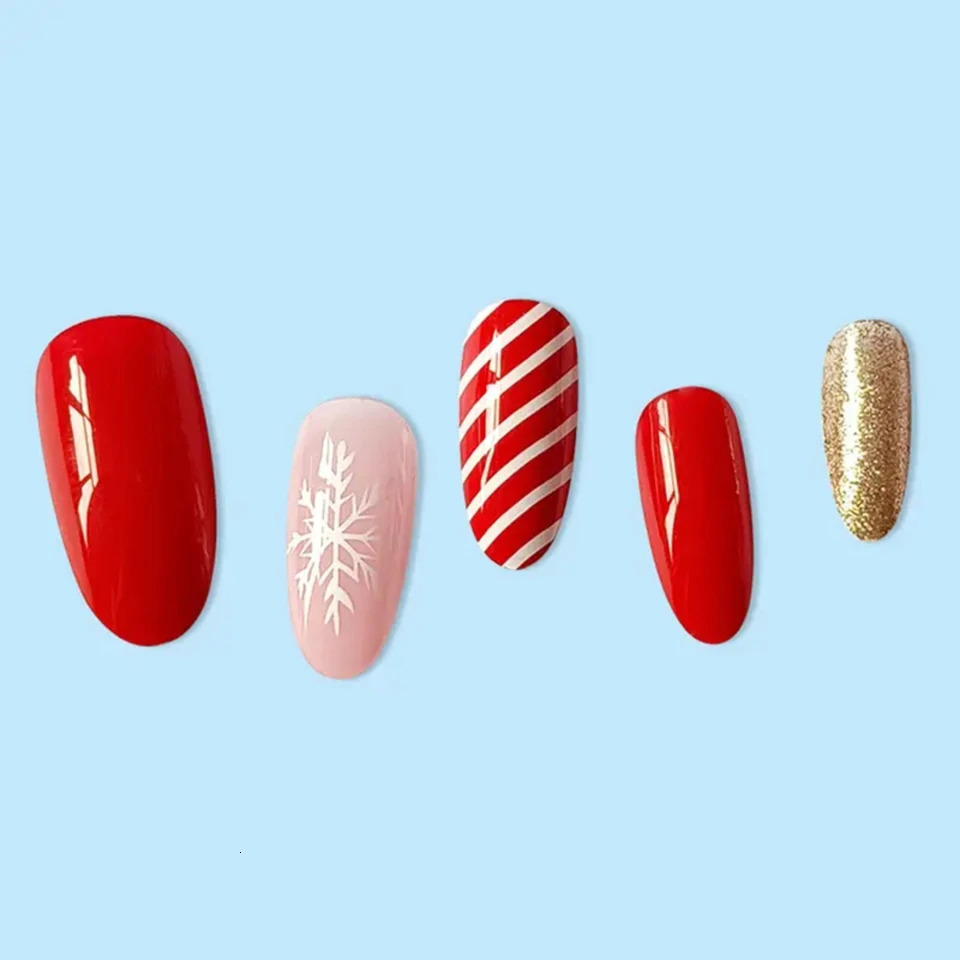 Golden glittering snowflake Christmas false nail a set of 24 glittering nail tips complete gel nail set for holiday decoration 241031