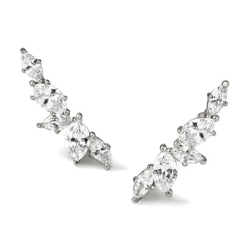 Huitan Simple Stylish Leaf Stud Earrings with Crystal Cubic Zirconia Exquisite Women Ear Piercing Accessories Versatile Jewelry