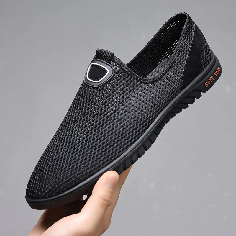 New Men's Shoes Casual Mesh Breathable Walking Male Outdoor Soft Lightweight Fashion Man Comfortable Sneakers c20ba
