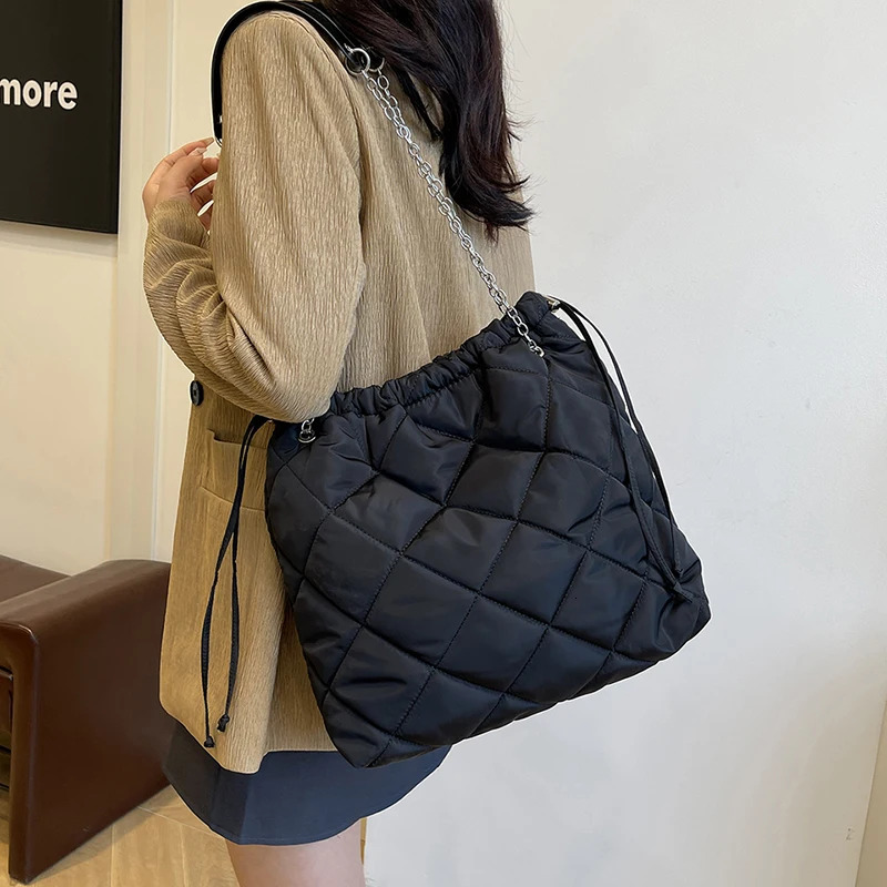 Military Green Cloth Shoulder Women's Fashionable Cotton Space Designer Handbag, Winter Popular Women's Khaki Large Capacity Shopping Bag