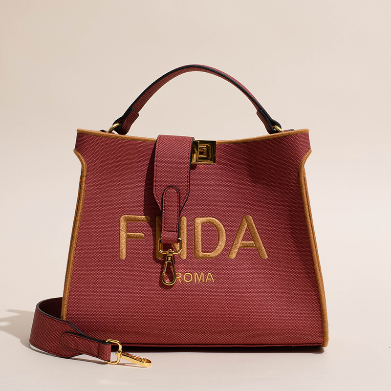 2023 New Female Bag Senior Sense Contrast Color Large Capacity Tote Bag Bucket Bag Light Luxury Single Shoulder Crossbody Bag