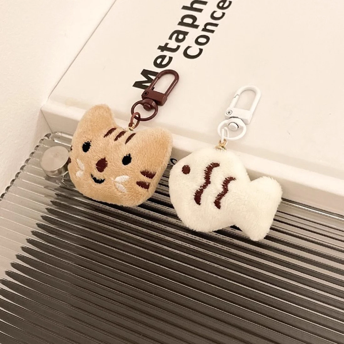 Mini Cats And Fish Keychain Toys 2pcs Cat Plush Key Chain Doll Pendant Bag Accessories Baby Christmas Gift Car Keyring