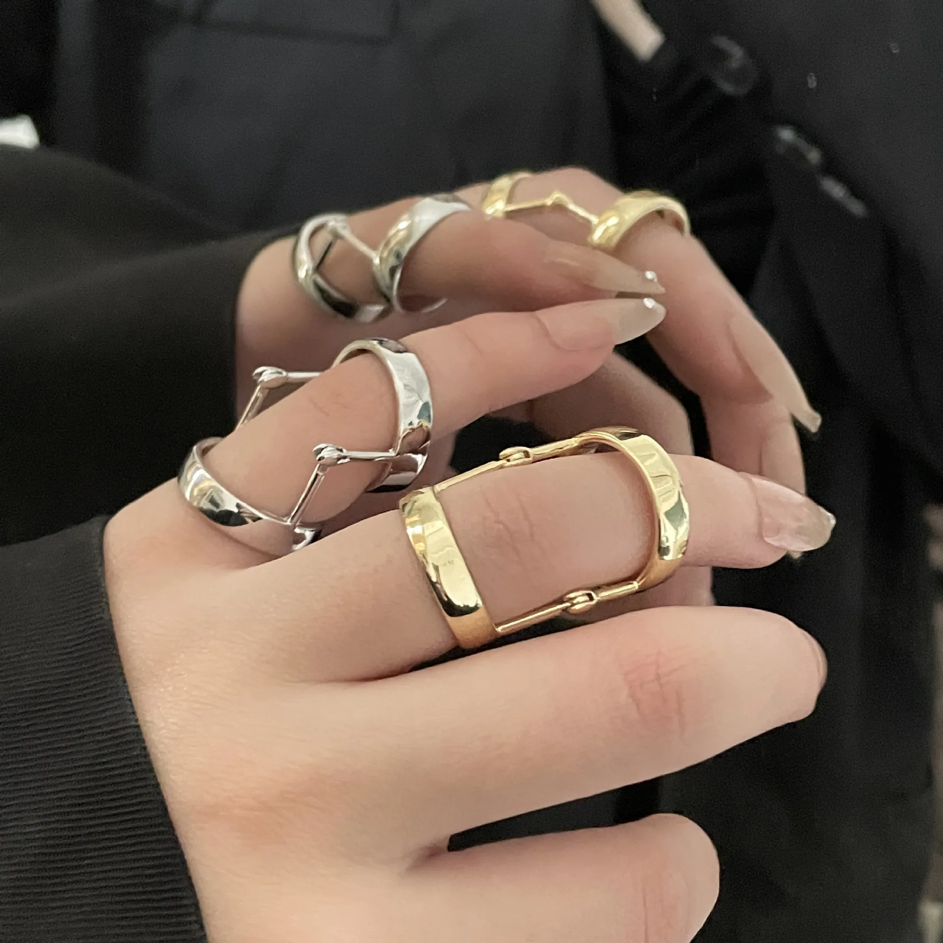 FFLACELL 2022 New Simple Vintage Geometric Bendable Metal Two Tone Ring Women Girls Party Jewelry Gift