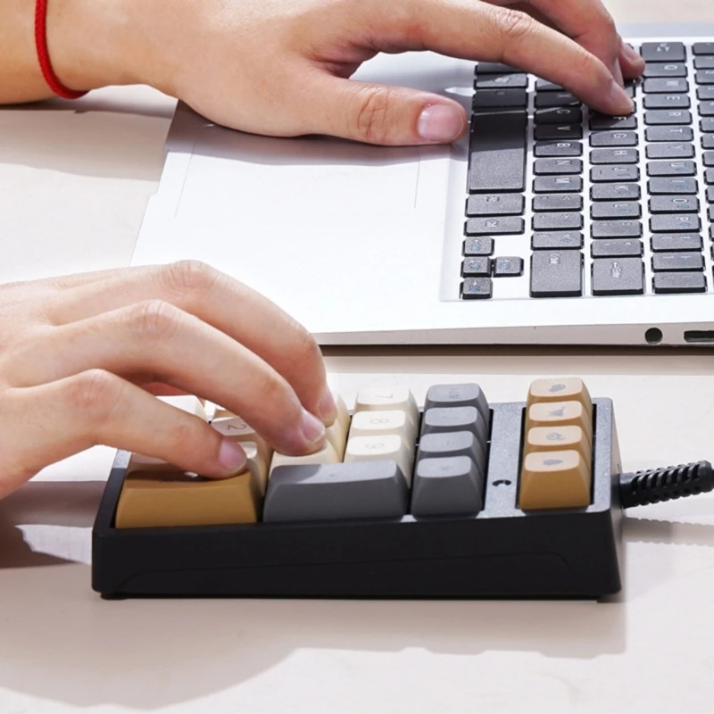 Ergonomic Mini Digital Accounting Keyboard Laptop Number Pad USB Wired- Numpad M76A