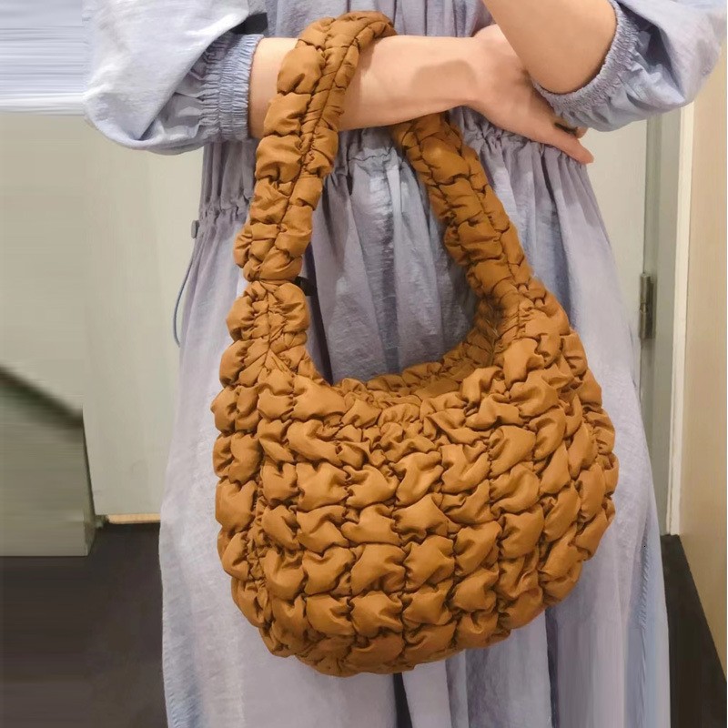 Fashion New Designer Korean Bubble Pleated Cloud Shoulder Candy Color Underarm Bag Autumn And Winter Women's Shoulder Bag