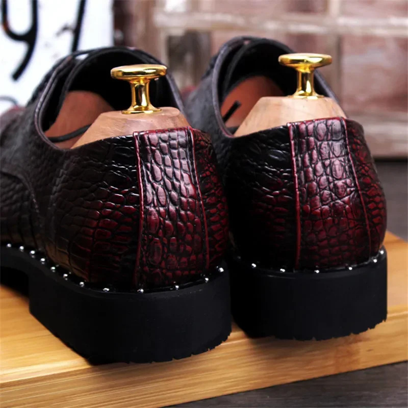 Fashion Mens Alligator Grain Size Leather Dress Shoes Mens Casual Dot Toe Oxford Mens Lace Business Office Oxford Shoes 241031