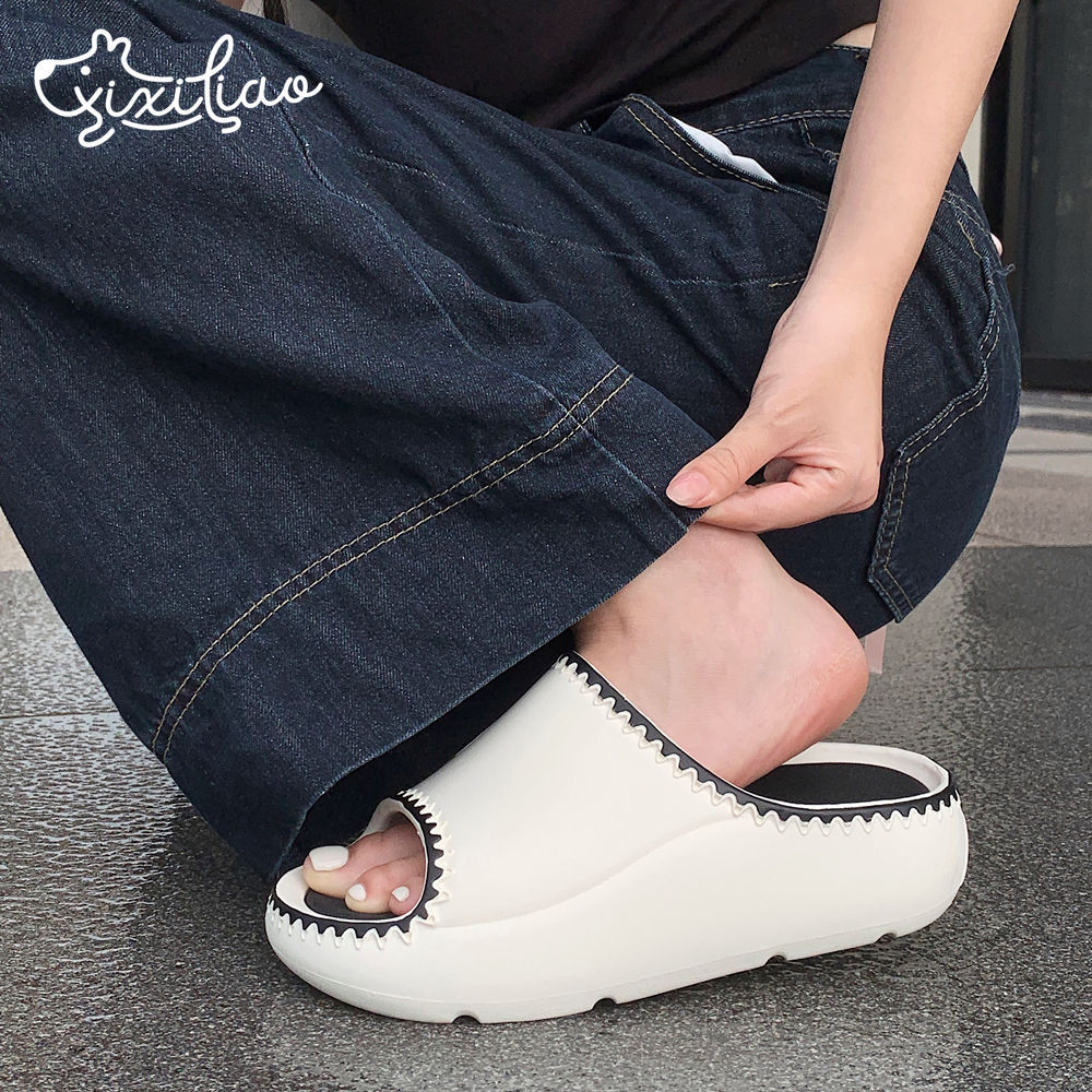 Street style fashion color matching sandals girls personality trend slippers Women summer wear 2024 new non-slip soft soled sandals