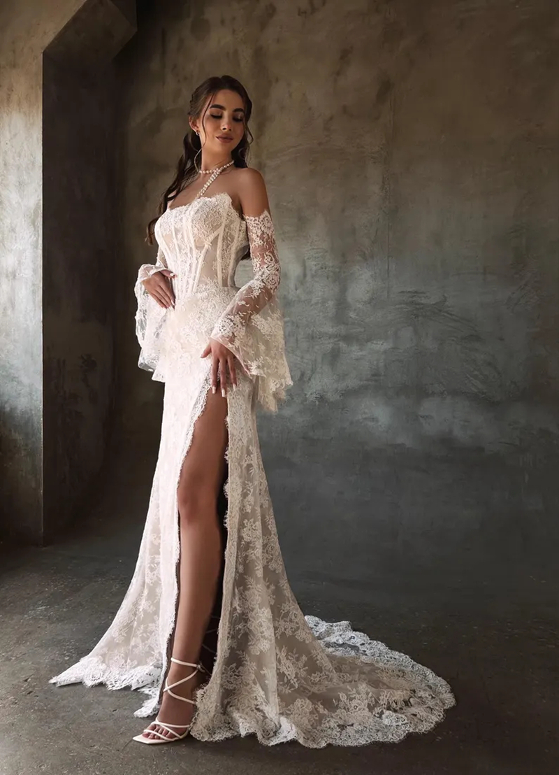 Strapless Beach Lace Mermaid Wedding Dresses Side Split Corset Bohemian Bridal Gown With Detachable Long Sleeves Ivory With Champagne Vestido De Novia