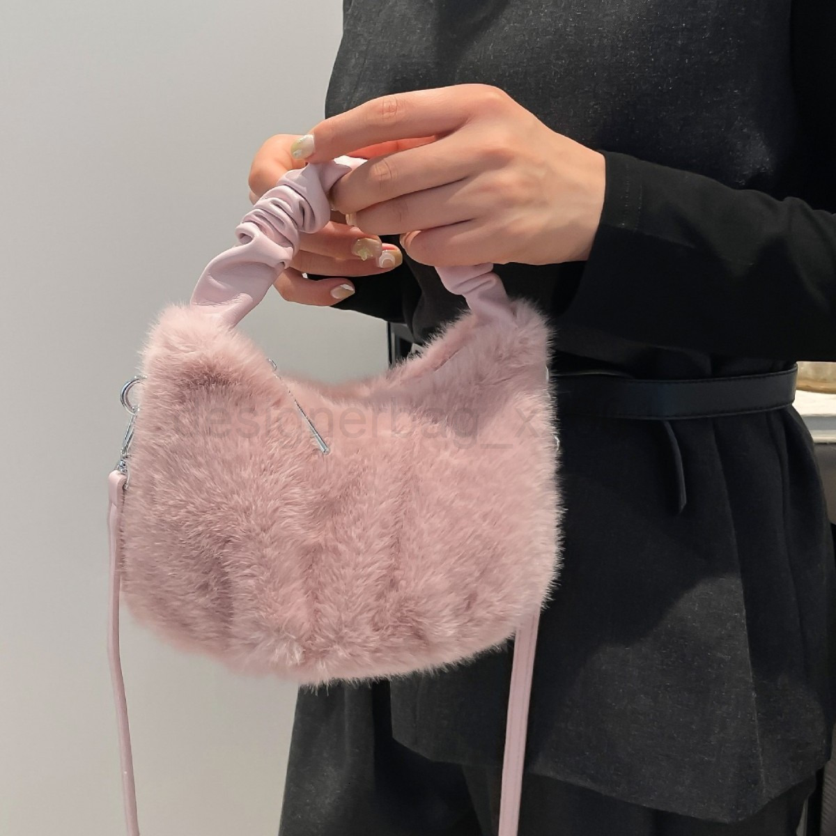 Bag Designer Fashion Classic 10a Top Woman Handbagevening Bags Autumn/winter Plush Womens New Handheld Dumpling Single Shoulder Cross