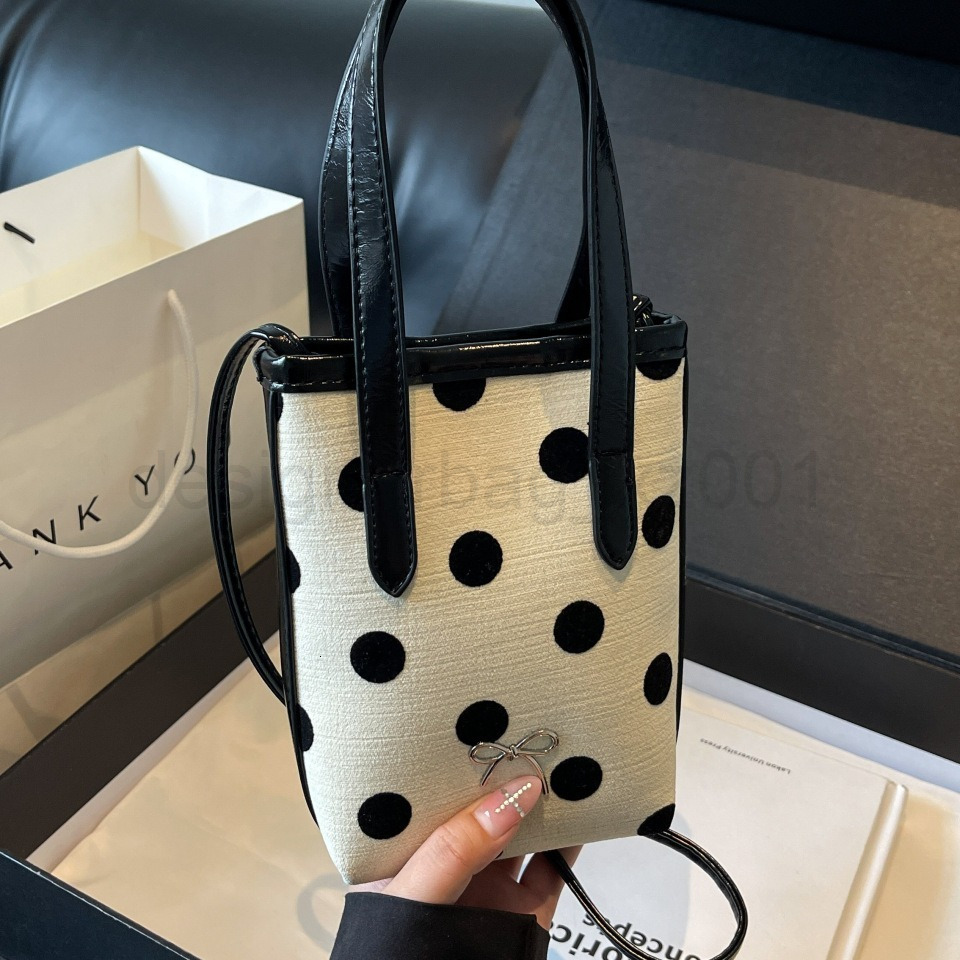 Classic Designer Bag Fashion 10a Top Woman Handbagfashion Canvas Bags Celebrity Niche Design Mini for Girls New Small and Exquisite Portable Versatile