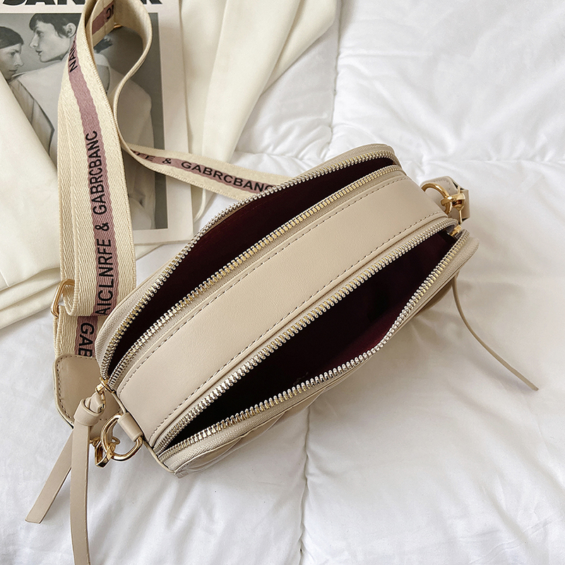 Fashionable Small Square Bag 2023 Summer Trendy Girl One Shoulder Camera Bag Simplified Korean Textured Crossbody Bag
