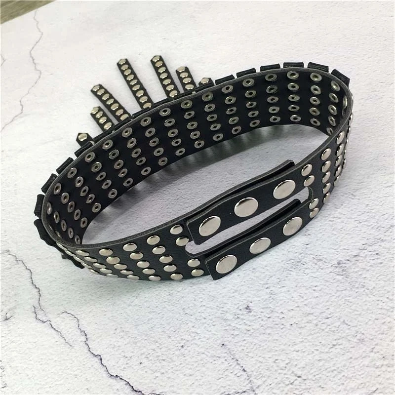 Edgy Fashion Accessory Chic Metallic O-Buckle Choke Jewelry Set Ideal For Romantic Gestures