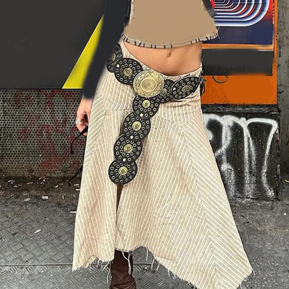 Women Retro Belt Western Style Women Belt Exaggerated Western Style Women's Belts with Vintage Hollow Out Design for A