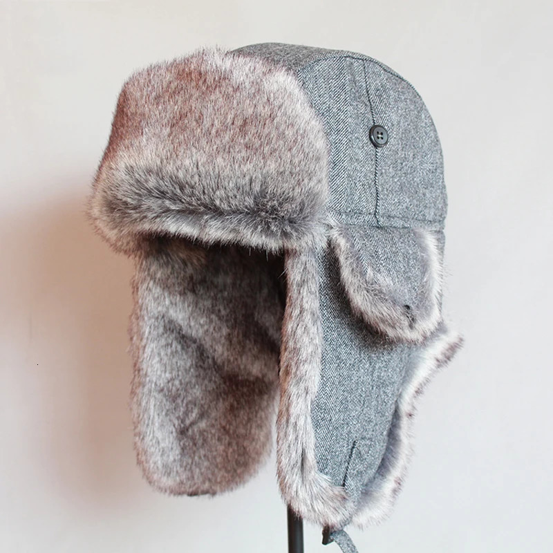 Russian cavalry trap hat winter bomber hat mens warm faux fur hat with ear flaps 241031